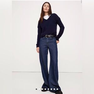 Henri Bendel Black 100% Silk V Neck Sweater Sz Med